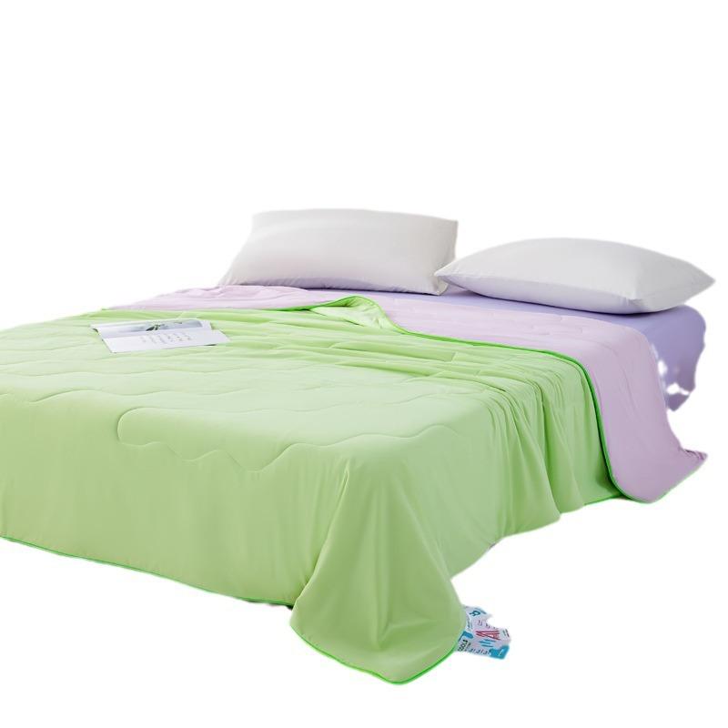 Cool Feeling Class A Ice Cream Summer Cool Quilt, Household Solid Color Summer Quilt Machine Washable Air Conditioner Quilt Summer Ice Silk Thin Quilt