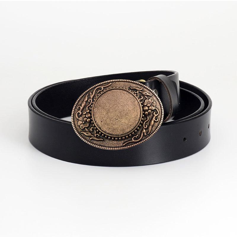 Cinto de Couro de Vaca com Pequeno Padrão de Placa Leve Cinto de Designer Calças Casuais Masculinas com Decorações Góticas