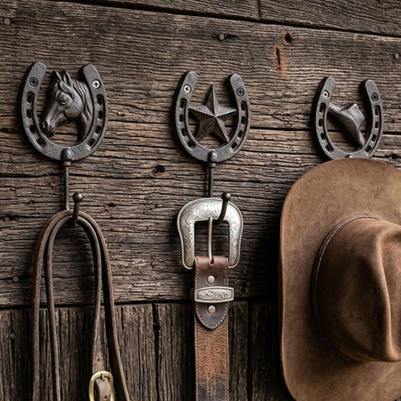 Entryway Wall Key Holder Hook In Metal for Daily Carry Items, Horseshoe Hook for Hallway or Room Entry Daily Use
