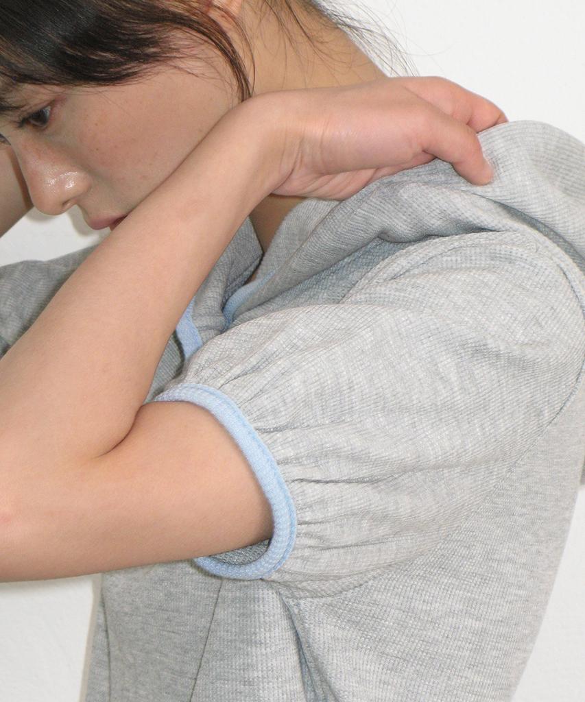 Waffle Button Half Sleeve Hoodie Gray