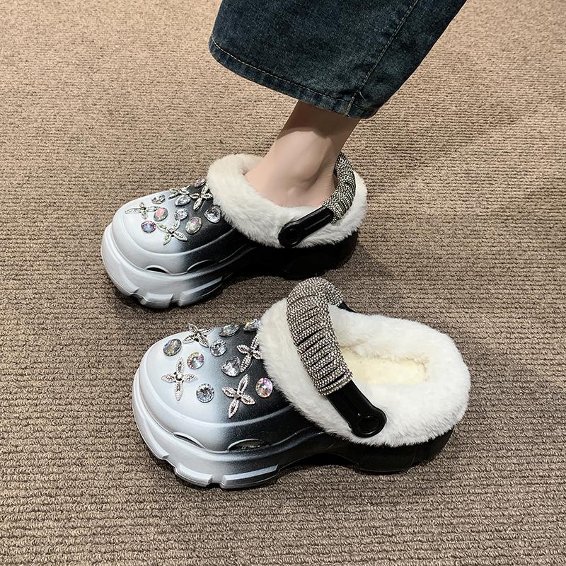 fashion 2024 New Autumn and Winter Women's Casual and Comfortable Solid Color Plush Rhinestone Metal Decorative Cotton Slippers