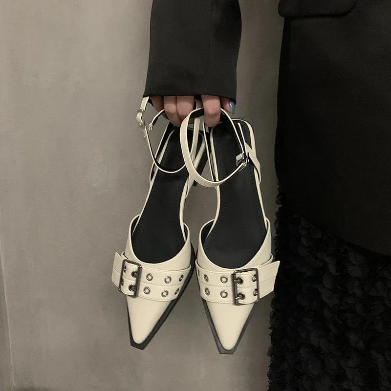 

мода 2024 Лето Заклепки Женские Сандалии Дизайнерские Дамы Острый Носок Плоские Сандалии Женские Элегантные Платья Гладиаторские Туфли 35 бежевый