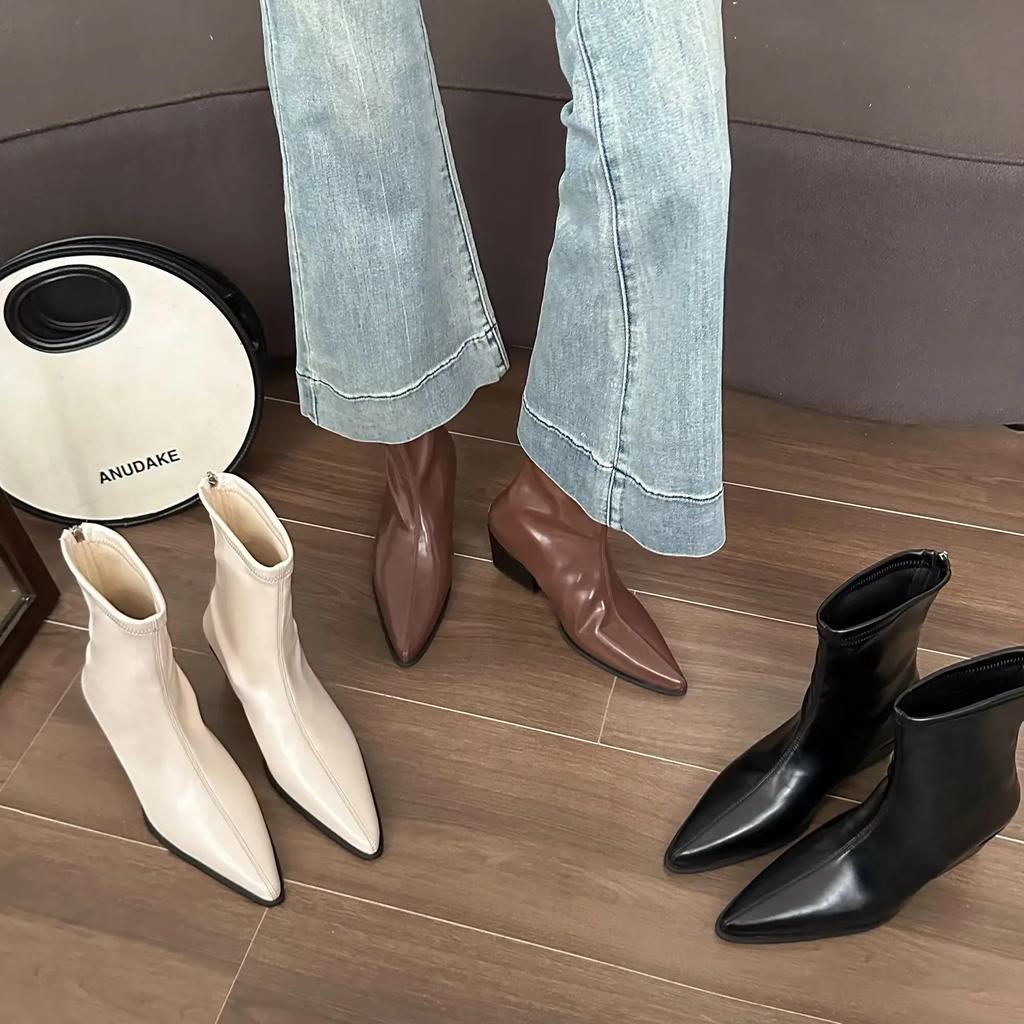 Large Size Women's Boots Korean Style Pointed Toe Fashion Boots Autumn Winter New Arrival Mid Heel Zipper Back Pull Short Tube