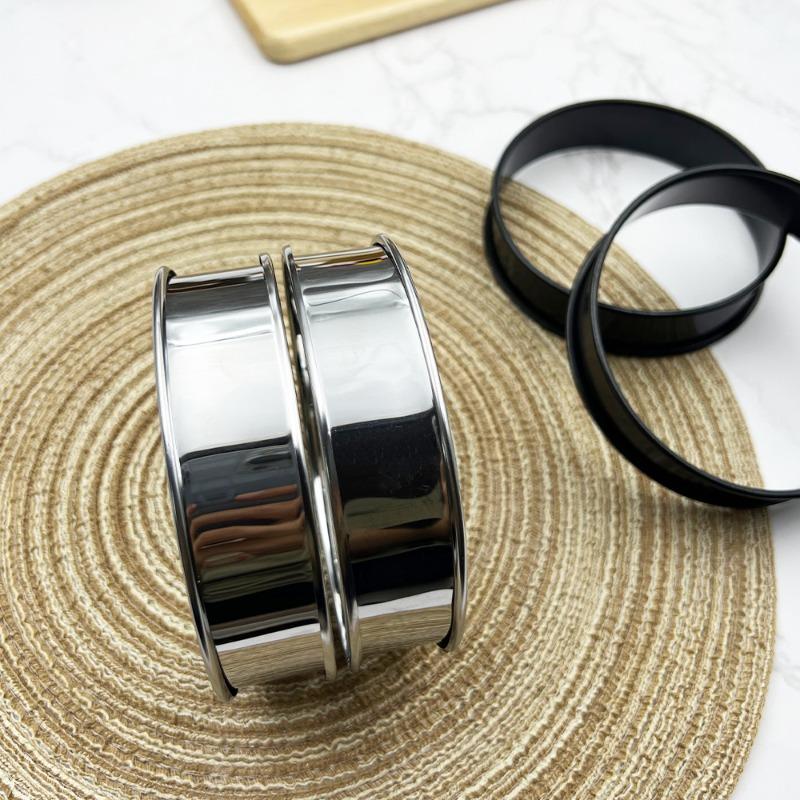 Stainless Steel Mousse Cake Mold Heat-Resistant Perforated round Tart Ring Cookie Cutter Pastry Circle Baking Tool