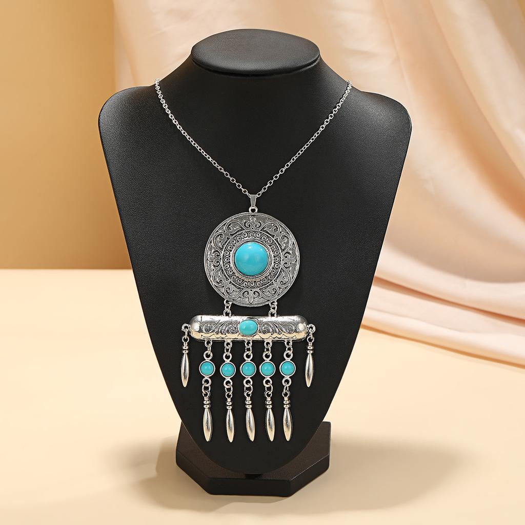 New Bohemian Fashion Necklace Earrings Set Inlaid Turquoise Carved Pattern Fringed Jewelry