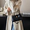 Fashion Retro Oil Wax Leather Small Bag, Female Foreign Style Underarm Small Square Bag, High-End Messenger Bag