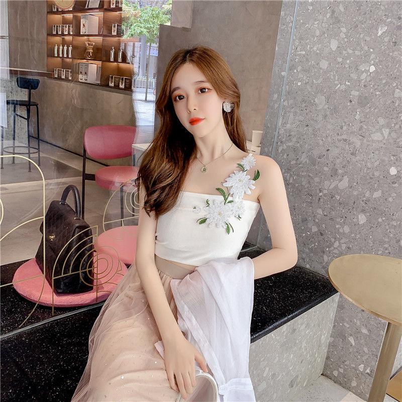 Wearing Hong Kong Style Internet Famous Versatile Vest with Camisole Outside for Women