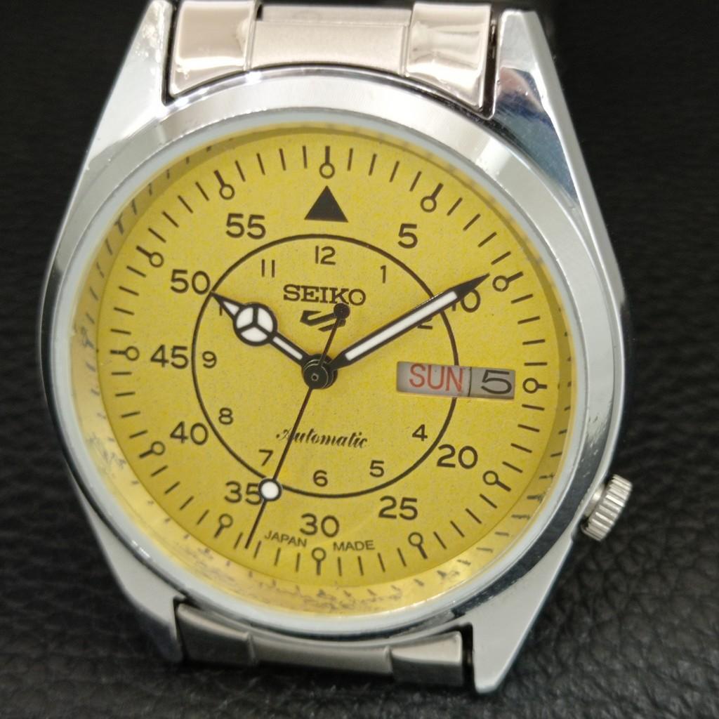 SEIKO 5 AUTOMATIC VINTAGE REFURBISHED JAPAN MENS YELLOW DIAL WATCH a446154-1