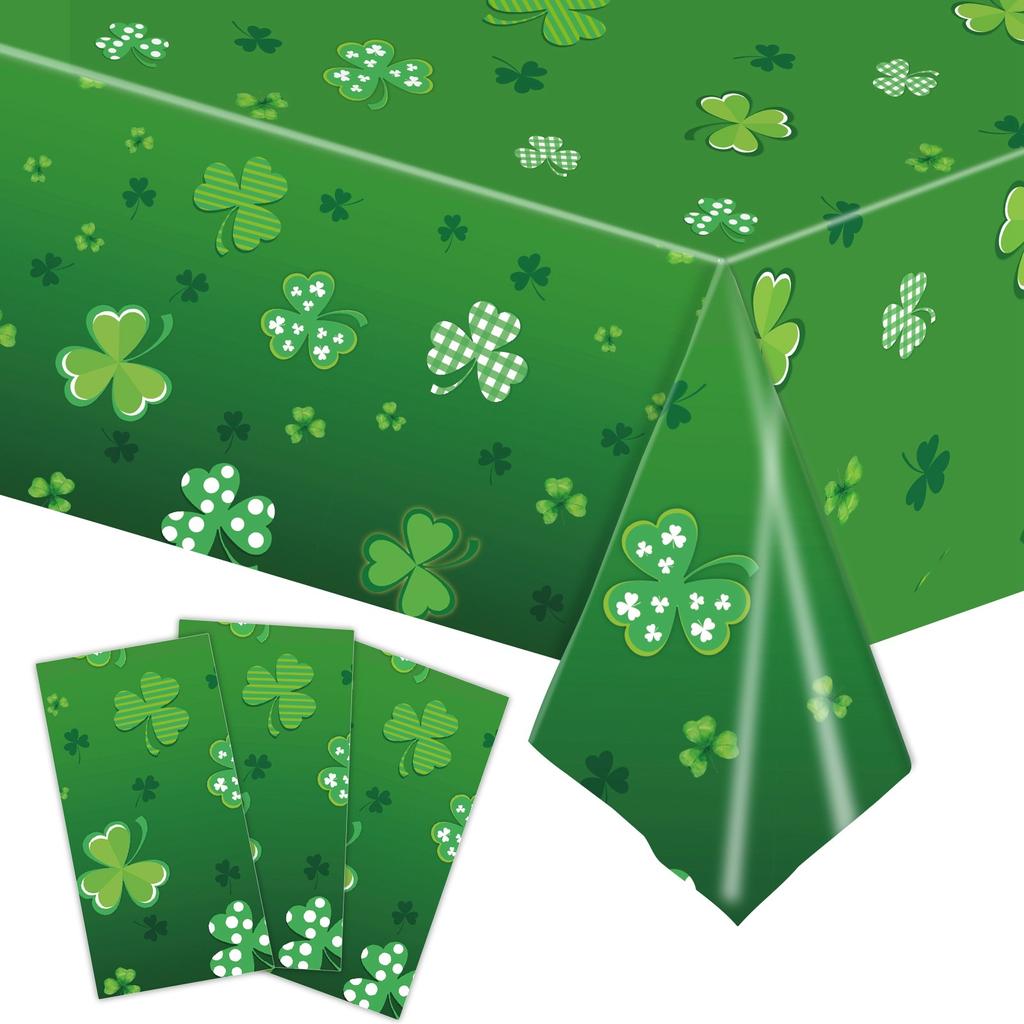 St. Patrick's Day Decorations, Suitable For Decorating Green Dining Tables At St. Patrick's Day Parties With Disposable Tablecloths
