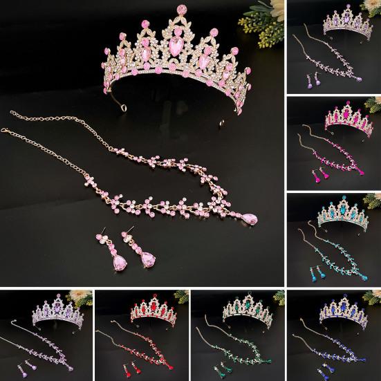 Çekici Taç Taç Abartılı Alaşım Giydirme