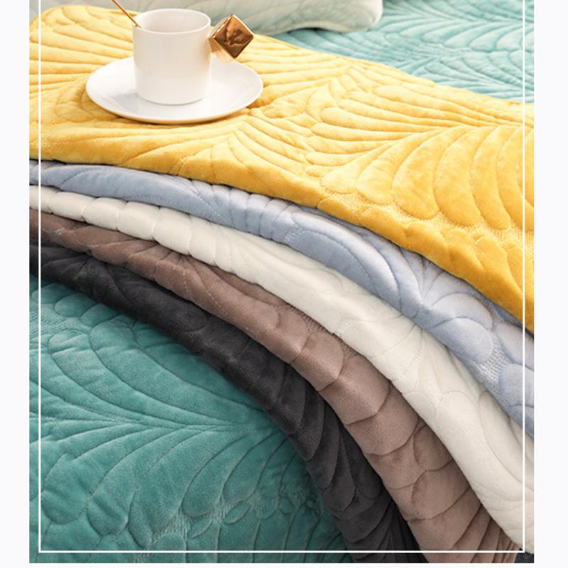 Simple Winter Short Plush Sofa Cushion Home Living Room Decoration Anti Slip Thick Backrest Towel Soft Comfortable Multi-color Printed Sofa Cover