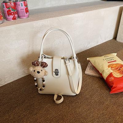 New Spring Fashion and Versatile Shoulder Bag High Value Pillow Casual and Simple  Bowling Bag Commuting Durable Crossbody Bags