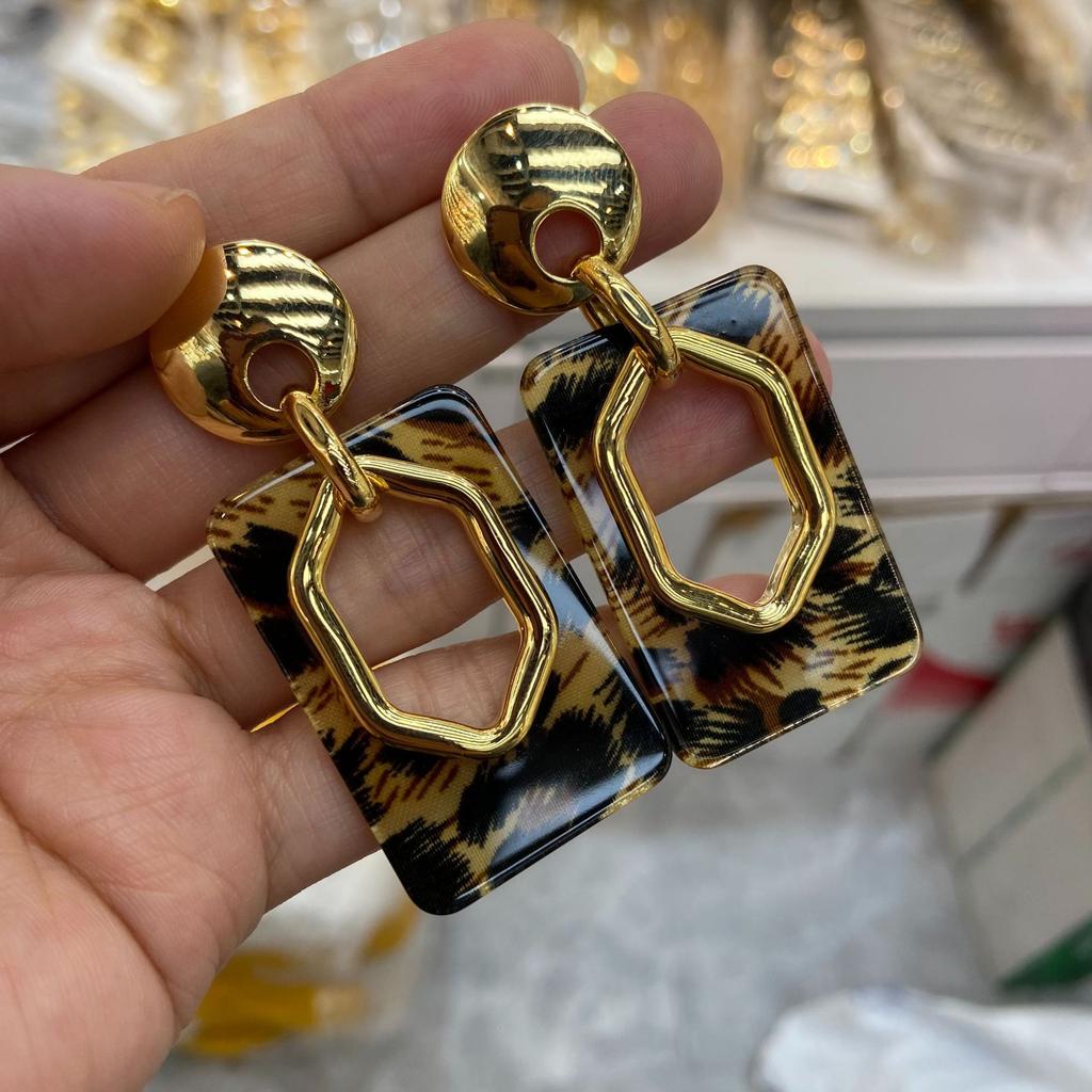 Wran Retro Leopard Print Earrings Women'S Personality Exaggerated Design Earrings Fashion Versatile Earrings