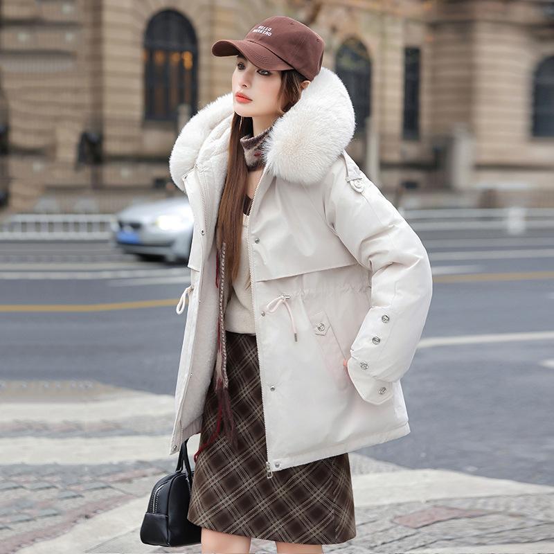 Keep Warm Jacket with Big Fur Hat Autumn and Winter Thick Cotton Coat Long Sleeved Cotton Coat