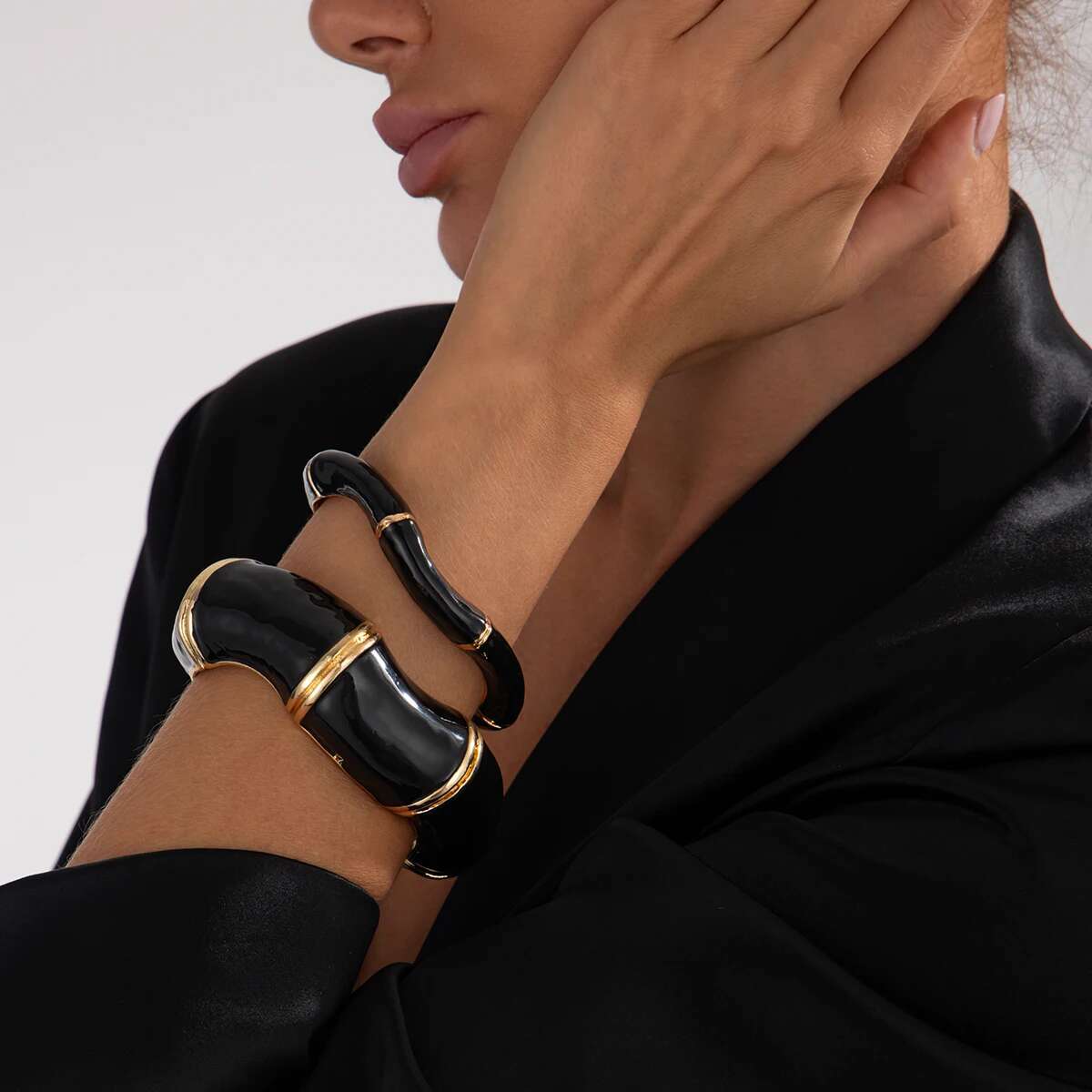 

PuRui Креативний Браслет-манжета з хвилеподібним емальованим покриттям, що капає олією, Жіночий Вінтажний Розкішний Банкетний Браслет Геометричний Парний Циркон Подарунок