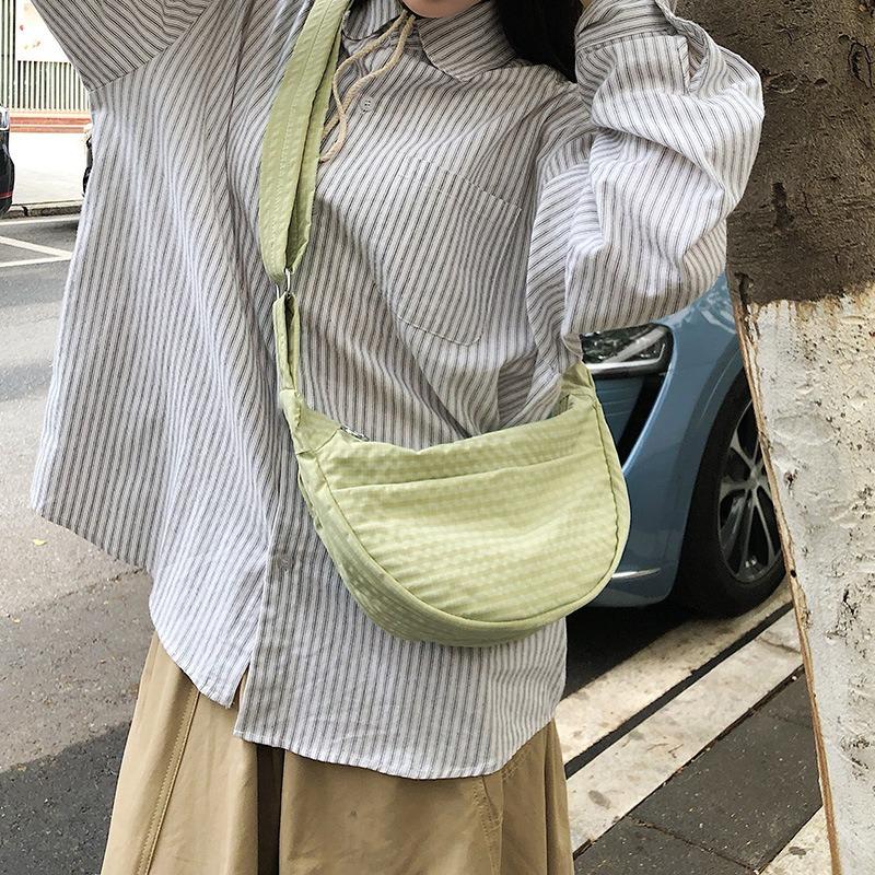 Underarm bag, crescent bag, dumpling bag, large capacity canvas women's bag, bag, light storage, new models