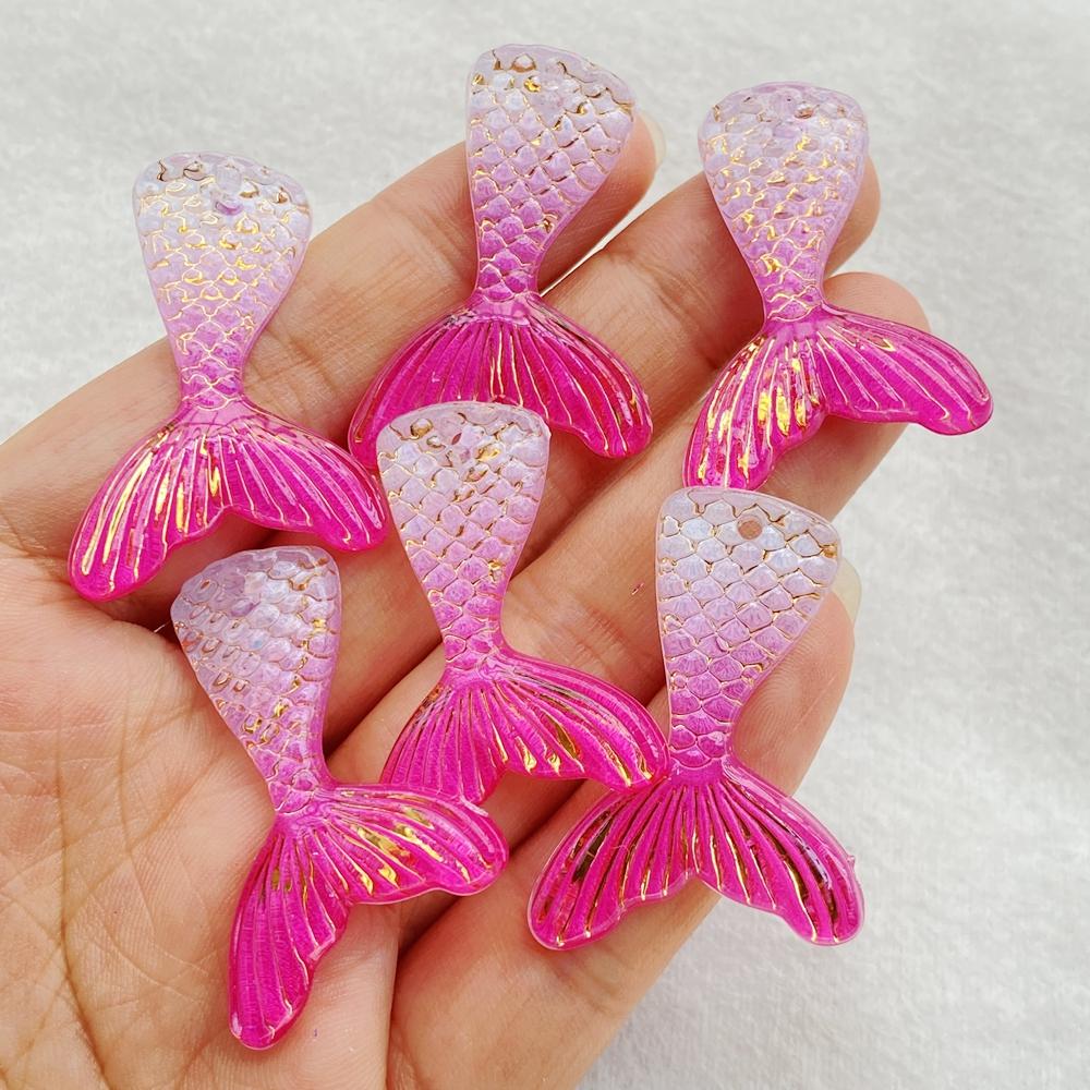 10 Stück Gemischte Glänzende Farbige Meerjungfrauenflosse Mit einem Loch für Scrapbooking, Hochzeitsdekoration & DIY Schmuckherstellung Zubehör