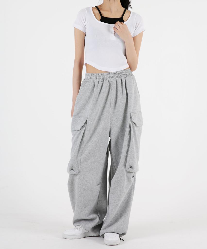UMM Big Pocket Cargo Wide Drawstring Jogger Training Pants 2 Colors
