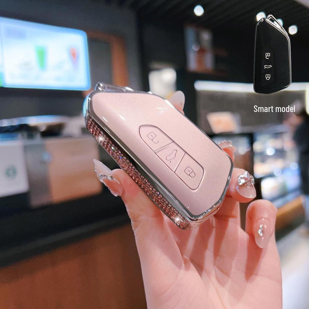 Volkswagen Key Cover for Golf 8, Sagitar, Lavida, Tiguan, Bora, Passat - Car Key Shell with Buckle