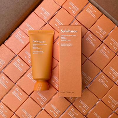 Über Nacht vitalisierende Maske 35ml + ZUFÄLLIGES GESCHENK