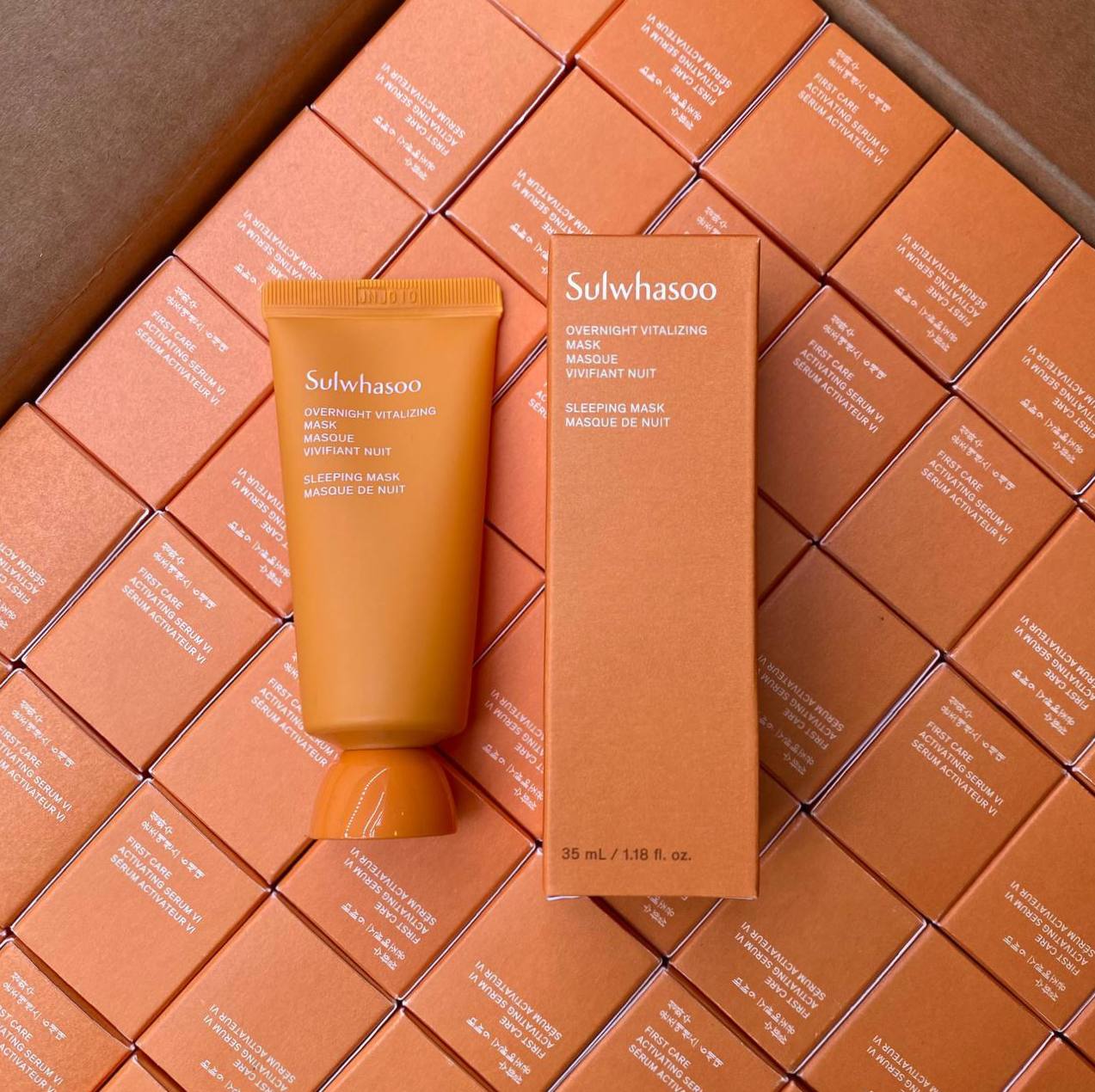 

Sulwhasoo Overnight Vitalizing Mask 35ml + RANDOM GIFT