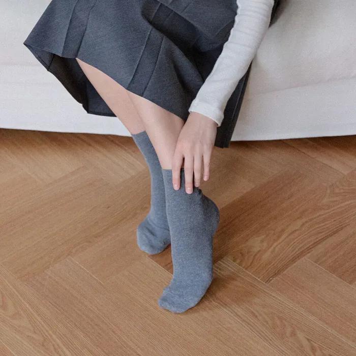 Basic Socks Brown Select 1 of 4 AT5SSF092_4