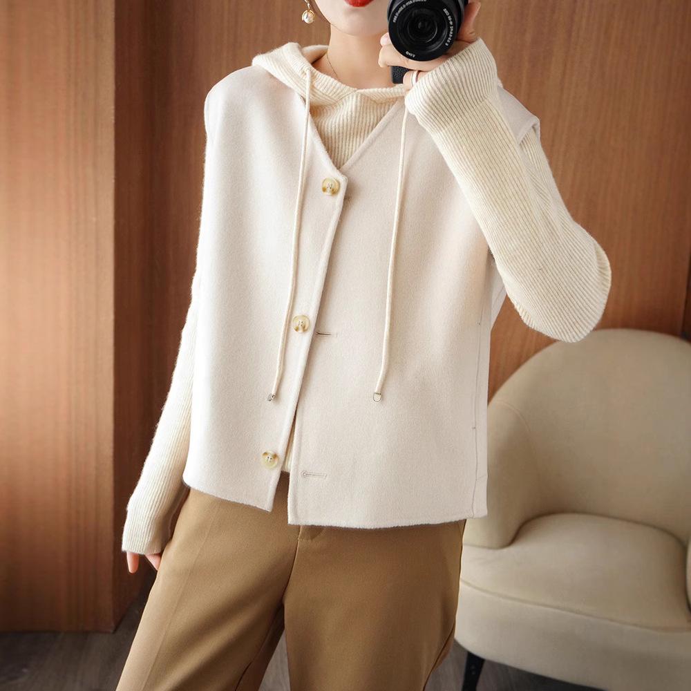 Women's Wool Blend V-Neck Vest: Petite Sleeveless Cardigan with Shoulder Pads, 100% Double-Faced Wool for Autumn & Winter.