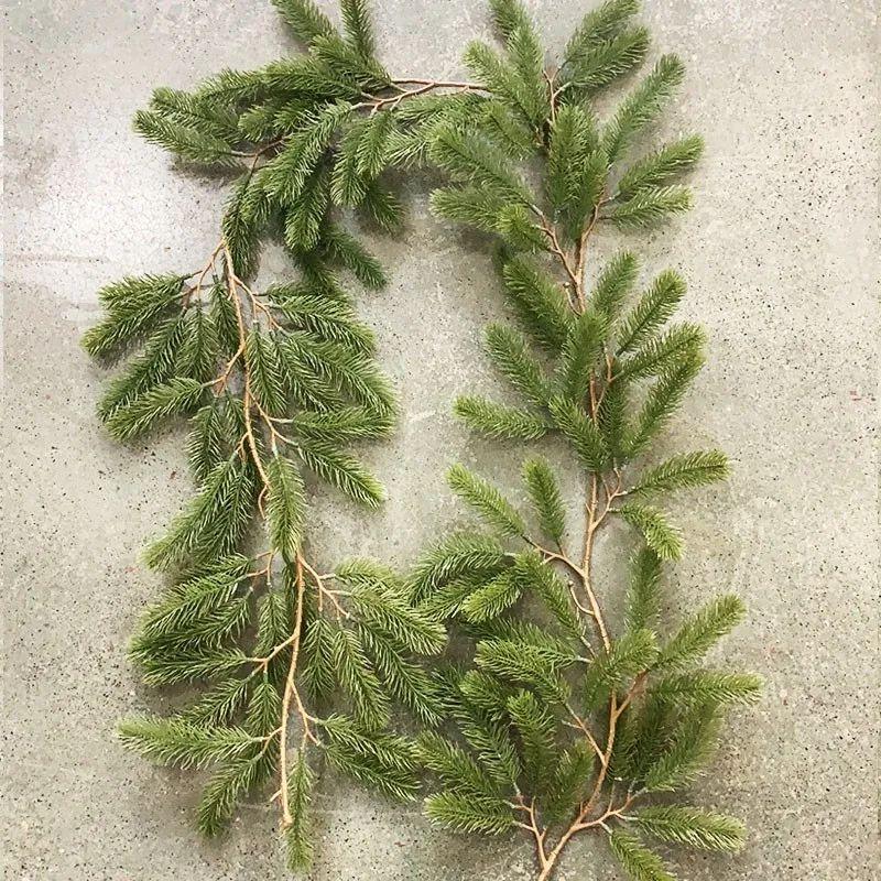 

2/4pcArtificial Plant rattan Christmas tree Garland Wreaths Home Room Outdoor Yard Garden wall Party Decor Pine Tree Rattan Prop 2pcs зелений