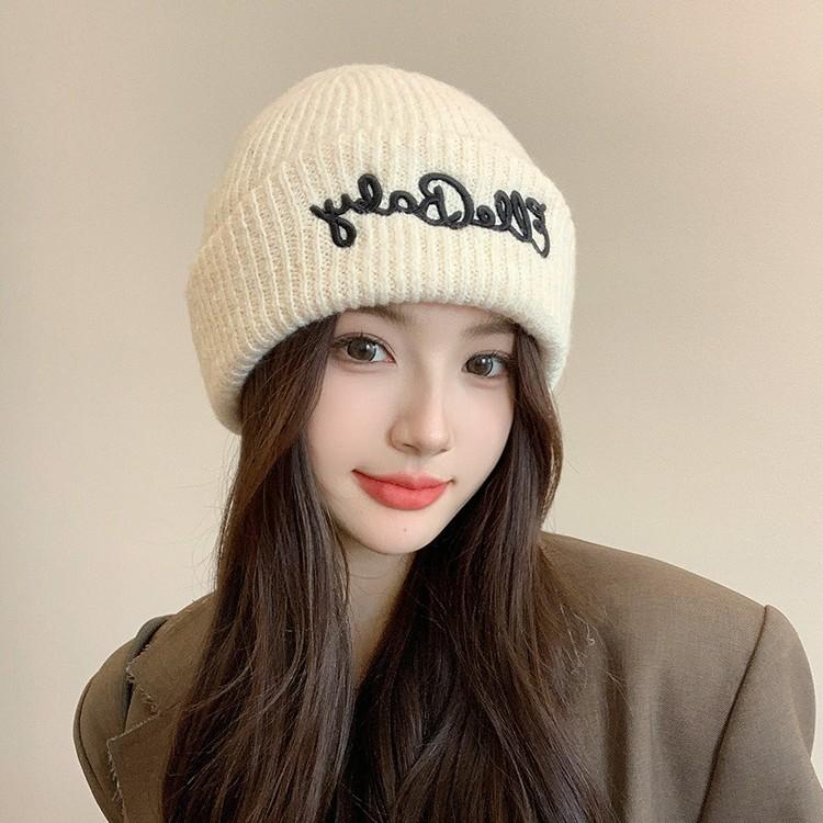 Thick Knitted Hat for Women in Autumn and Winter New Style Simple Versatile Letter Big Head Circumference Showing Face Small Woolen Ski Hat