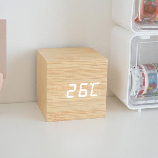 Digital Alarm Clock 12/24H Format Adjustable Brightness Voice Control Power Saving Mode Temperature Date Display Battery Powered Clock