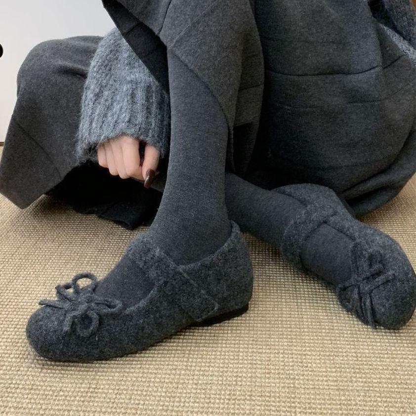 Height-increasing Mary Jane fluffy shoes for women in winter, new fashionable gray woolen single shoes for women, thick-soled velvet cotton shoes f