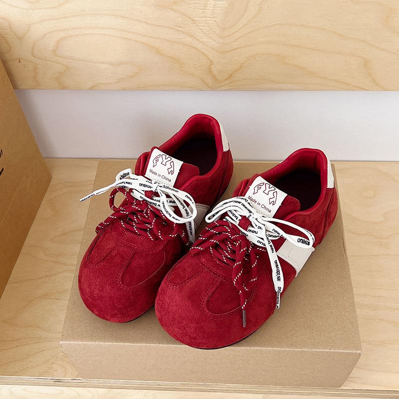 Retro Maillard Farbpassende Board-Schuhe Damen 2025 Herbst neue flache Sohle Innenhöhenerhöhung Freizeit Sport Forrest Gump Trainingsschuhe