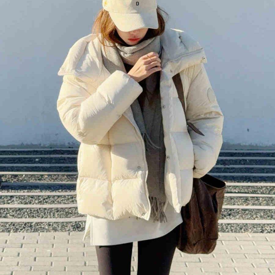 Black Down Cotton-padded Jacket for Women Short Winter Small Person Cotton-padded Jacket Thickened Bread Coat for Women