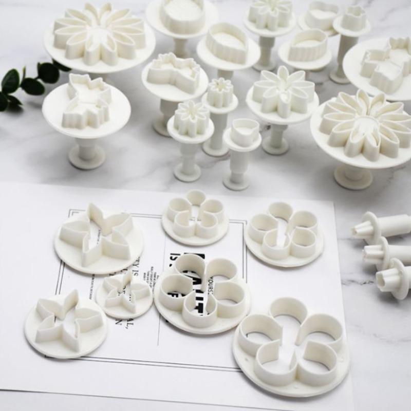 33Pcs/set Clay Embossing Molds Printing Mold for Fondant Cake Cookie Biscuit Chocolate DIY Decorating Molds