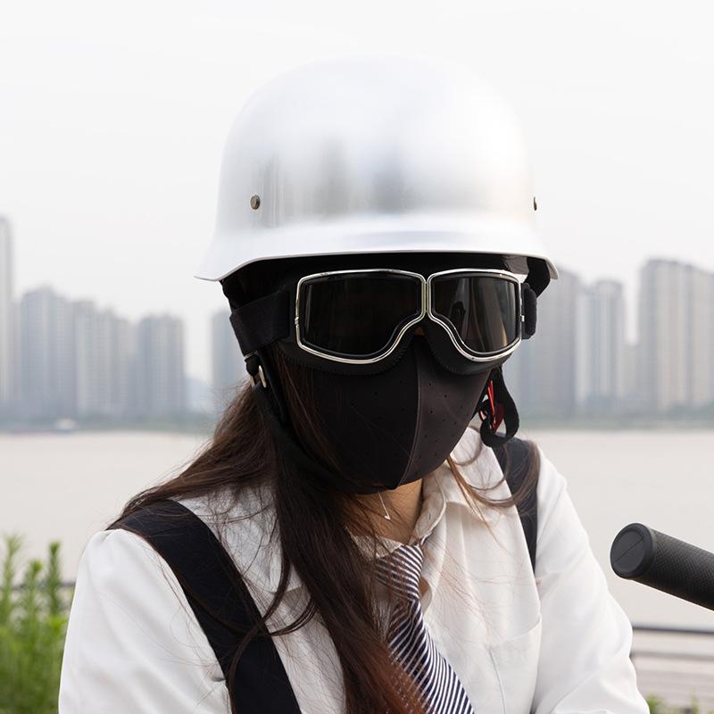 

German retro helmet men s and women s lightweight cruise half helmet World War II soldier four seasons electric bicycle XXL