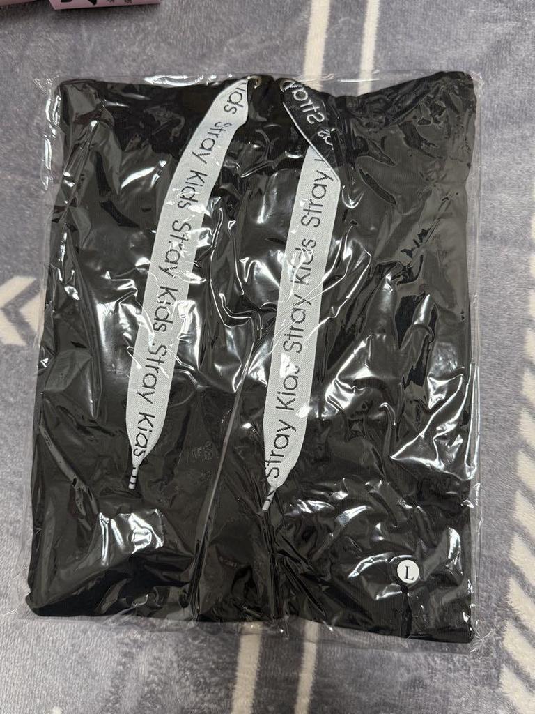 [USED] StrayKids Hoodie L Social Path Merchandise