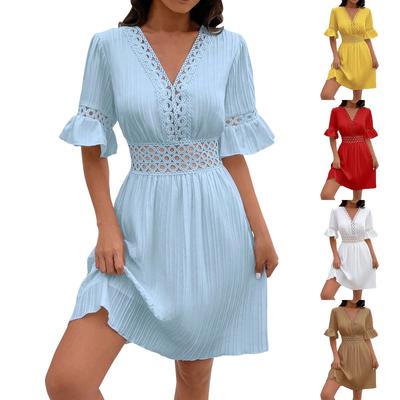 Women's Patchwork Lace Fashionable V-neck Waist Cinching Solid Color Dress