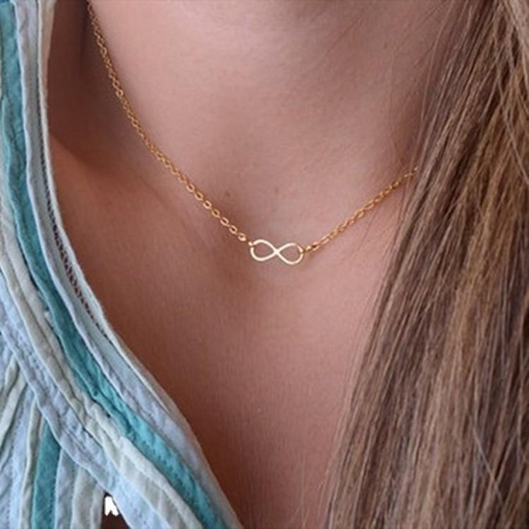 Modny naszyjnik damski łańcuszek do obojczyka z metalowym łańcuszkiem z symbolem nieskończoności, prosty krótki naszyjnik z 8-ką na szczęście