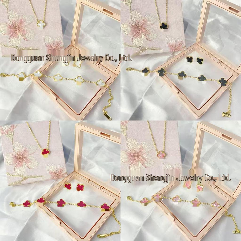 Double-Sided 18K Gold Mother-of-Pearl Four-Leaf Clover Necklace