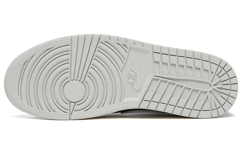 Jordan 1 Retro Low Og Black Cement CZ0790-001