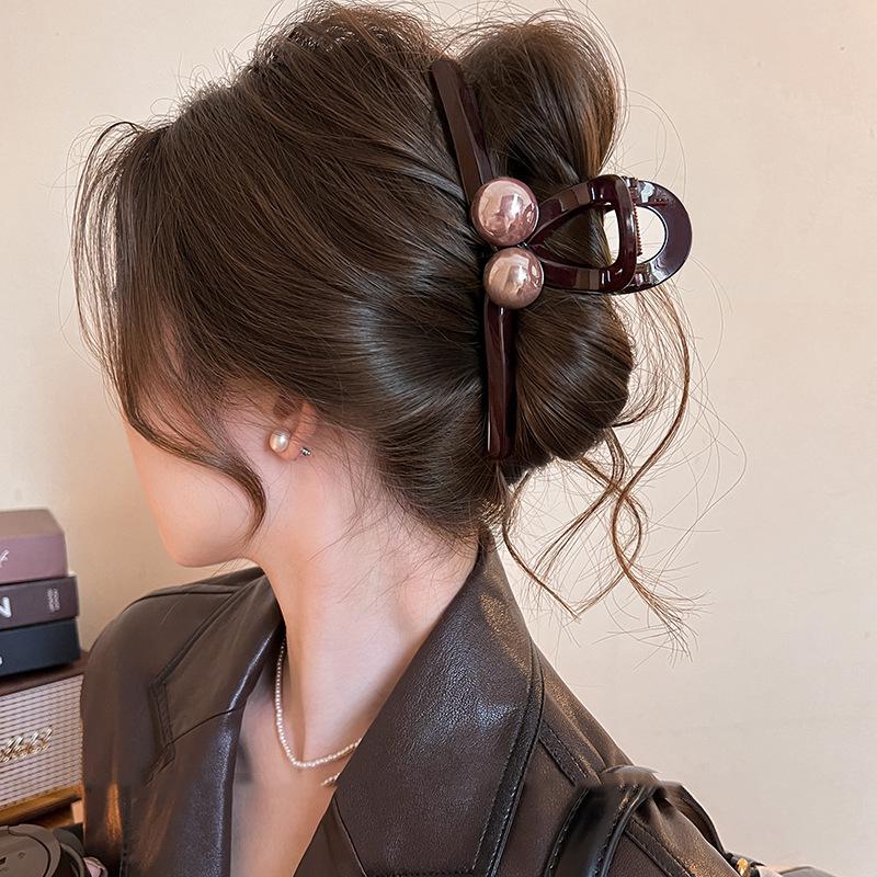 Medium Pearl Claw Clip for Thin Hair - Elegant Hairpin for Updos and Headwear