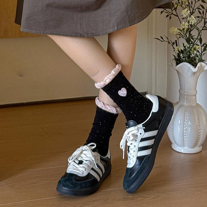 Lace Socks for Women, Mid-calf for Autumn and Winter, Heart-shaped Embroidered Dot Yarn Trendy Socks, Boneless Socks
