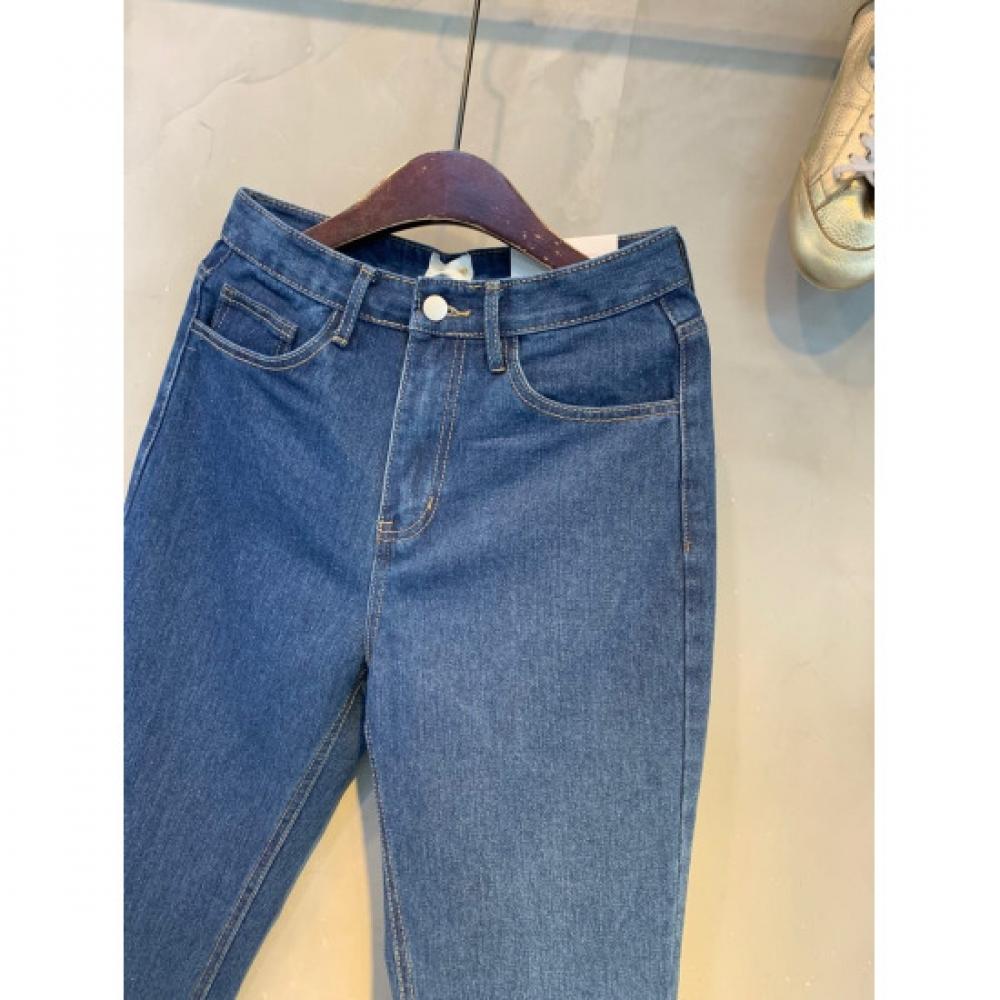 C S In The Room Bop Daily Semi bootCut jeanS Color One