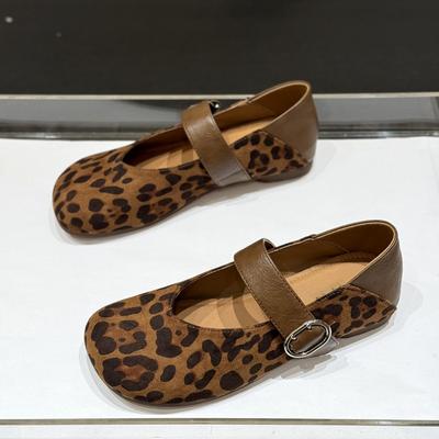 Versión coreana de zapatos planos de ante con punta redonda para mujer 2025 nuevo otoño retro estampado de leopardo de moda Mary Jane zapatos pequeños de cuero