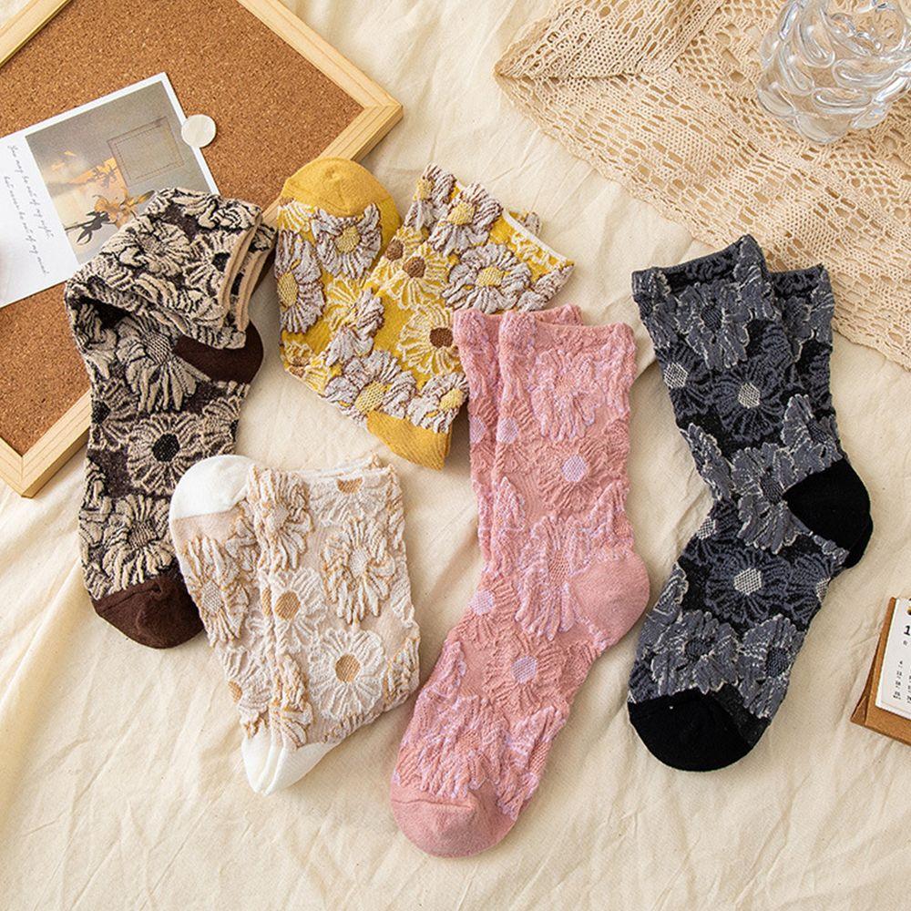 

Design Three-dimensional Sunflower Art Korean Style Hosiery Mid-Tube socks Cotton Women Socks