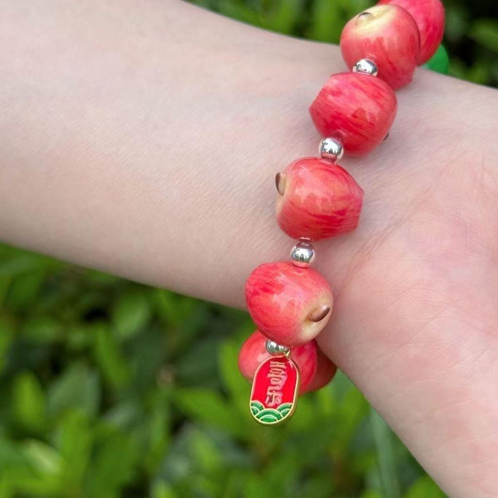 Trendy Apple-Themed Summer Bracelet - Creative Gift for Couples and Friends