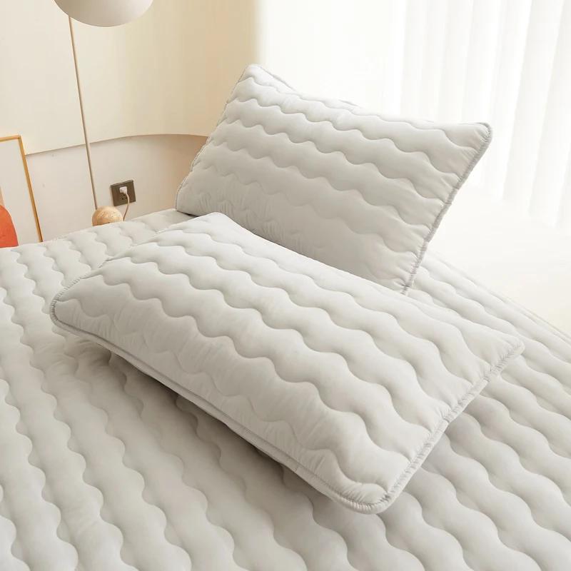 2 Pieces Cotton Pillowcase Machine Washable Pillow Cover Bedroom Decor Suitable for With Children Just Pillowcase ,No Pillow