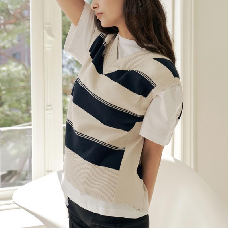 Huit V Neck Knit Vest htwVt2k02t