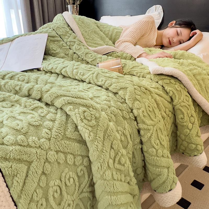 Nordic Double-Layer Thick Coral Fleece Blanket Keep Warm and Super Soft Sofa Nap Cover Queen King Quilt with Velvet for Winter