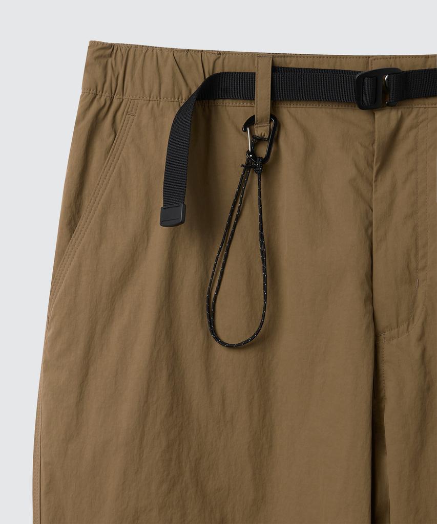 Musinsa Standard [City Leisure] Fleece-Lined Wide Belted Parachute Pants [Mud Beige]